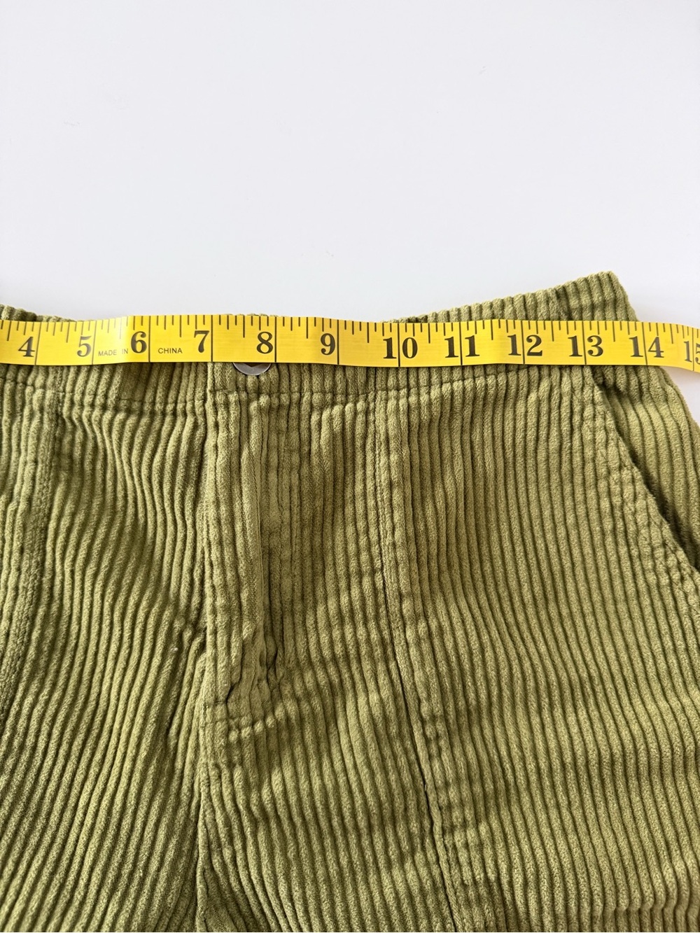 RVCA Daylight Corduroy Shorts Size S - Picture 9 of 12